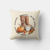 居心地の良い秋ビベス – ブーツ、パンプキンスパイス、焚き火 クッション (正面)