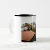 屋上猫アドベンチャーマグ ツートーンマグカップ (正面左)