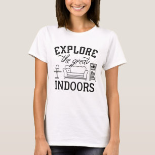 屋内を探索素晴らしする Tシャツ