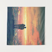 屋根の上に立ってcを見る若い夫婦 タペストリー (正面(横))