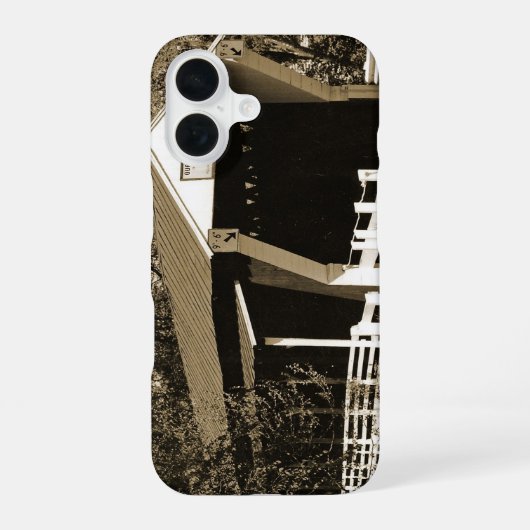 屋根付きの橋 iPhone 16ケース (裏面)