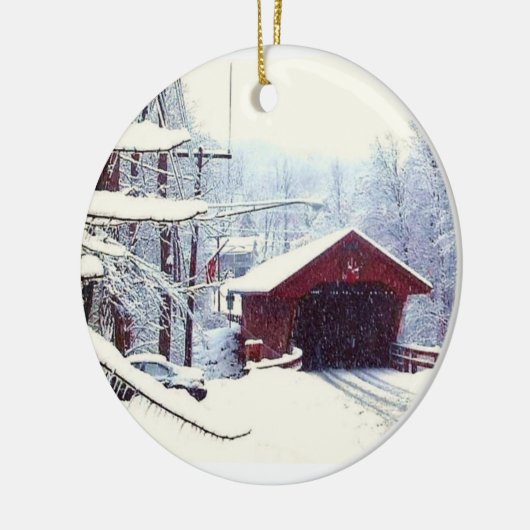 屋根付橋のオーナメントの冬 セラミックオーナメント (左)