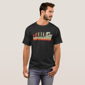 屋根職人の進化 レトロ ヴィンテージ 建設業 Tシャツ (正面フル)
