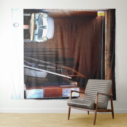 屋根裏の車 タペストリー (インサイチュ(横))