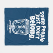 属さない人もいる |カディシャック フリースブランケット (正面(横))