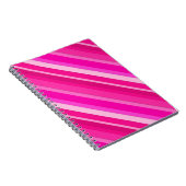 層状ストライプキャンディ明るい赤紫色 – ピンク ノートブック (右側)