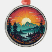 山々がクリスマスの飾り引用文を呼んでいる メタルオーナメント (正面)