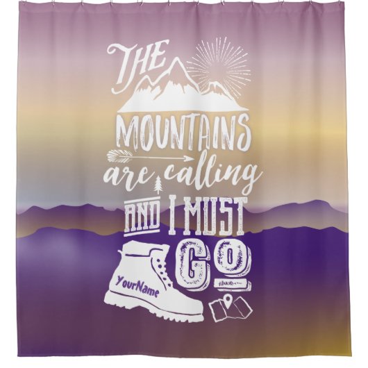 山々が呼びかけているので私は行かねばならないタイポグラフィ シャワーカーテン (正面)