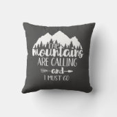 山々が呼び寄せているから白髪に染めなければならない クッション (裏面)