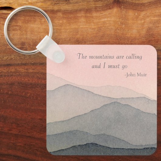 山々が水の色を呼んでいる キーホルダー (正面)