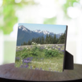 山々は引用文牧草野の花を呼んでいる フォトプラーク