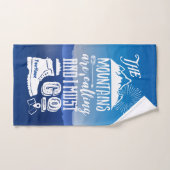 山々は私を呼びタイポグラフィアート ハンドタオル (ハンドタオル)