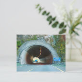 山々をトンネルで抜ける ポストカード (スタンド正面)