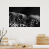 山々を覆う白い雲 ポスター (キッチン)