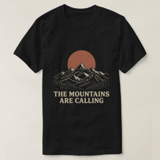 山が呼んでいる ファミリー・ハイキング Tシャツ
