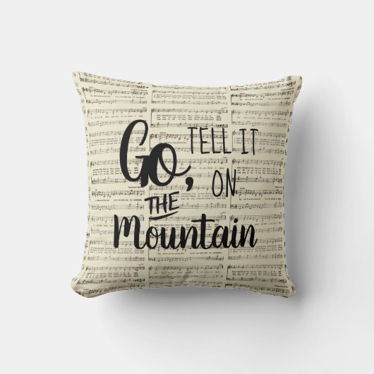 山で話しに行く クッション (正面)