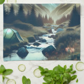 山とテントが美しいキャンピングシーン キッチンタオル (折り畳み)