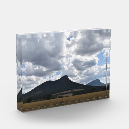 山とドラマチックな雲の下の突然 フォトブロック (左)