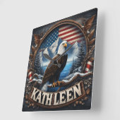 山と国旗に覆われたハゲのワシ スクエア壁時計 (傾斜)