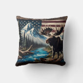 山と国旗の背景を持つ湖のそばのムース クッション (裏面)
