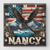 山と威厳のある旗の中に建てられたワシ スクエア壁時計 (正面)