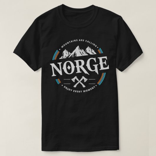 山と屋外ノルウェー Tシャツ (デザイン正面)