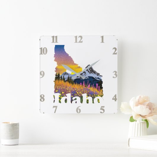 山と山花のあるアイダホの形 スクエア壁時計 (ホーム)