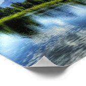 山と湖のある明るい森 ポスター (角)