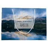 山と湖景勝地自然写真誕生日 ラージペーパーバッグ (裏面)