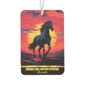 山に囲まれた夕暮れ時に黒馬が駆ける カーエアーフレッシュナー (裏面)