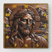 山に囲まれた森で彫られたイエス スクエア壁時計 (正面)