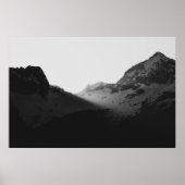 山に日光が当たる ポスター (正面)