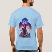 山に止まるマジェスティックファンタジードラゴン Tシャツ (裏面)