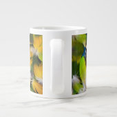 山のようなカラフルの羽 ジャンボコーヒーマグカップ (裏面)