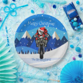 山のクリスマスでバイクに乗るサンタ   ペーパープレート (パーティー)