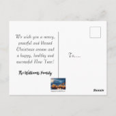 山のクリスマスマーケット – カスタム休日 ポストカード (裏面)