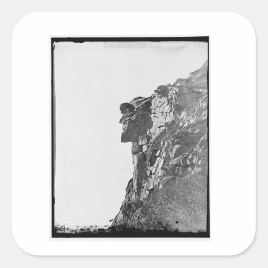 山のステッカーに登場する老人 スクエアシール (正面)