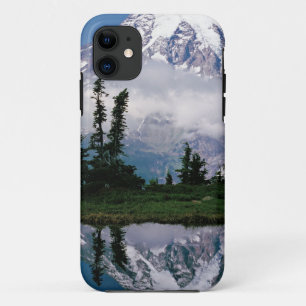 山のタンのレーニア山の反射 iPhone 11 ケース