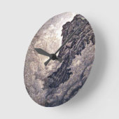 山のニューハンプシャーの時計の人 ラウンド壁時計 (傾斜)