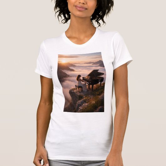 山のピアノの静謐な風景 Tシャツ (正面)