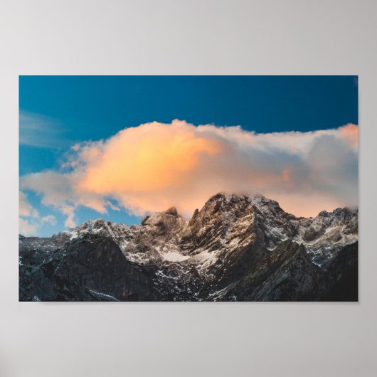 山の上で燃える雲 ポスター (正面)