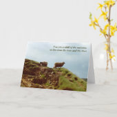 山の上で羊のグレーズUKピークスデシデラタカード カード (黄色い花)