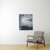 山の上の暗闇と神秘的な雲 タペストリー (インサイチュ)