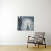 山の上の暗闇と神秘的な雲 タペストリー (インサイチュ(横))