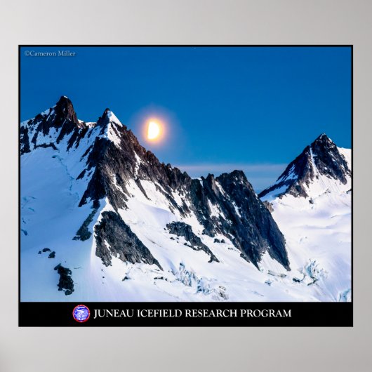 山の上の月 ポスター (正面)