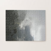 山の上の灰色の霧の雲 ジグソーパズル (横)