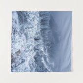 山の上の静かな霧の深い冬の日 タペストリー (正面(横))