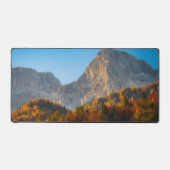 山の下の秋の森 デスクマット (正面)