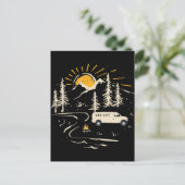 山の中でのキャンピングヴァンライフ ポストカード (スタンド正面)