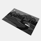 山の中でのバンライフカンパームーンスターズ ドアマット (アングル)